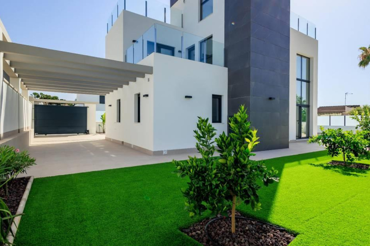 Resale - House - Torrevieja - Los Balcones
