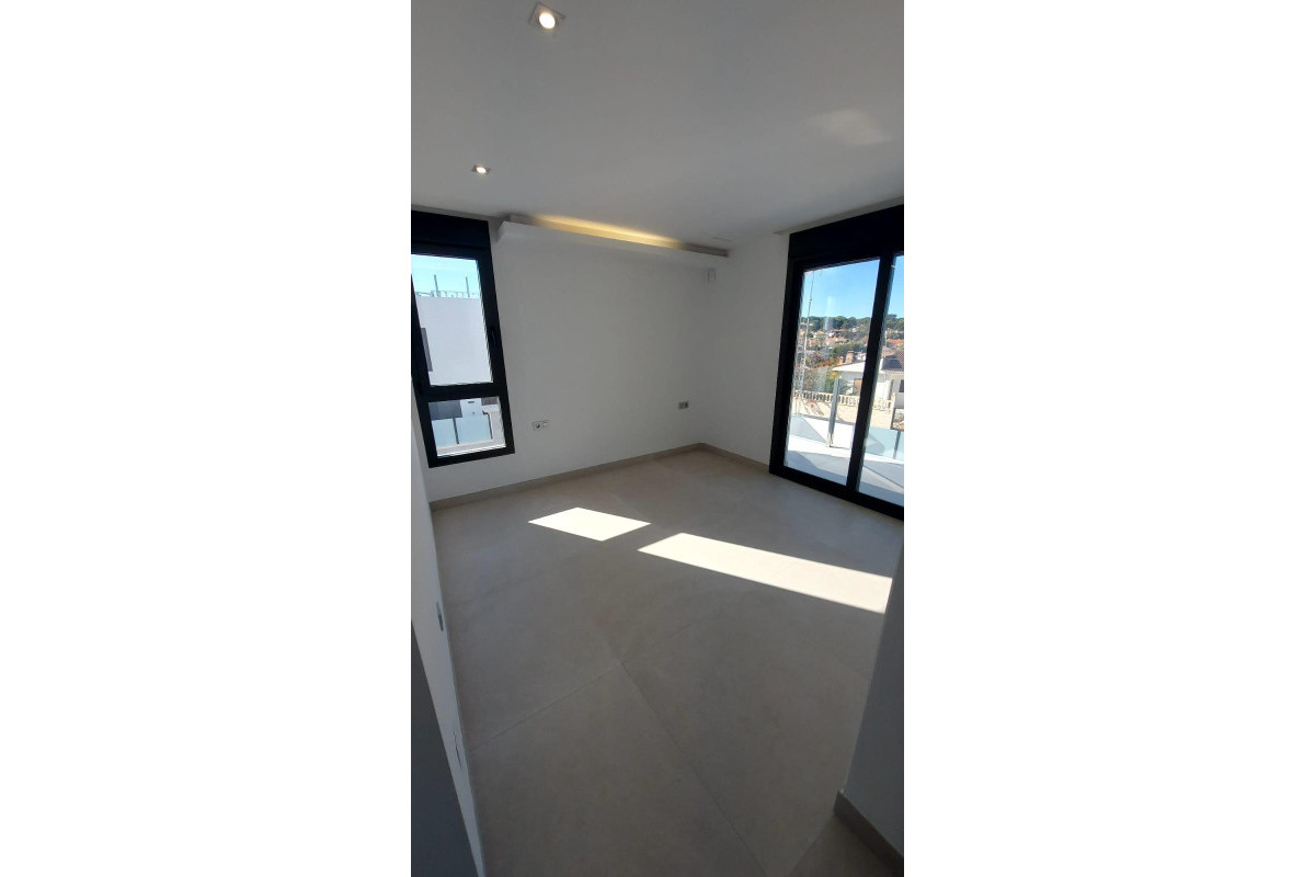 Resale - House - Torrevieja - Los Balcones