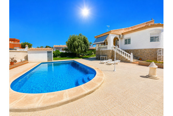 Herverkoop - Villa - Torrevieja - La siesta