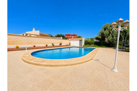Herverkoop - Villa - Torrevieja - La siesta
