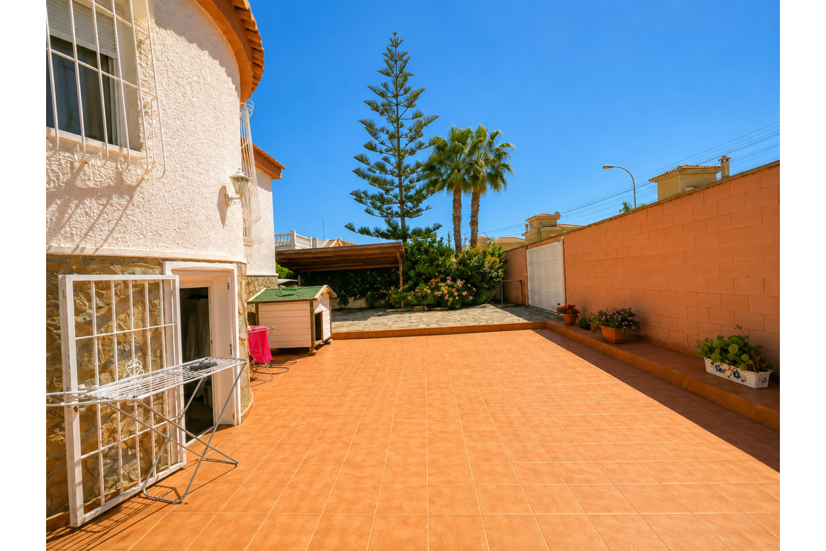 Herverkoop - Villa - Torrevieja - La siesta