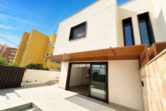 Herverkoop - Vrijstaande Villa - Santiago de La Ribera - Santiago de La Ribera - Town