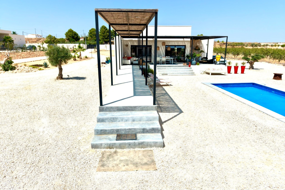 Herverkoop - Landelijke woning - Pinoso - Pinoso - Country