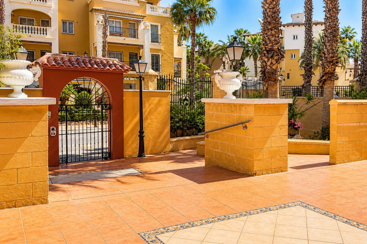 Herverkoop - Appartement  - Torrevieja - Playa Los Locos