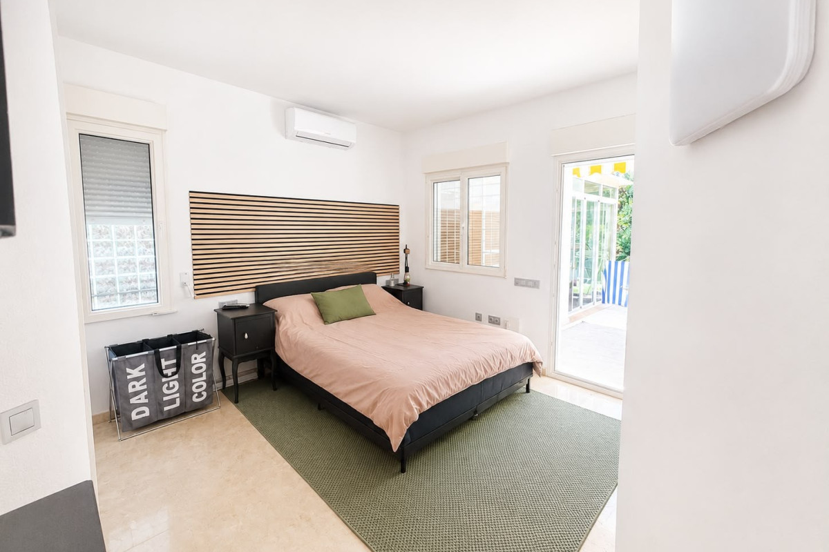 Reventa - Detached Villa - Orihuela Costa - Villamartin