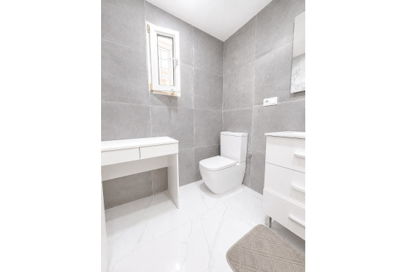 Reventa - Detached Villa - Orihuela Costa - Villamartin