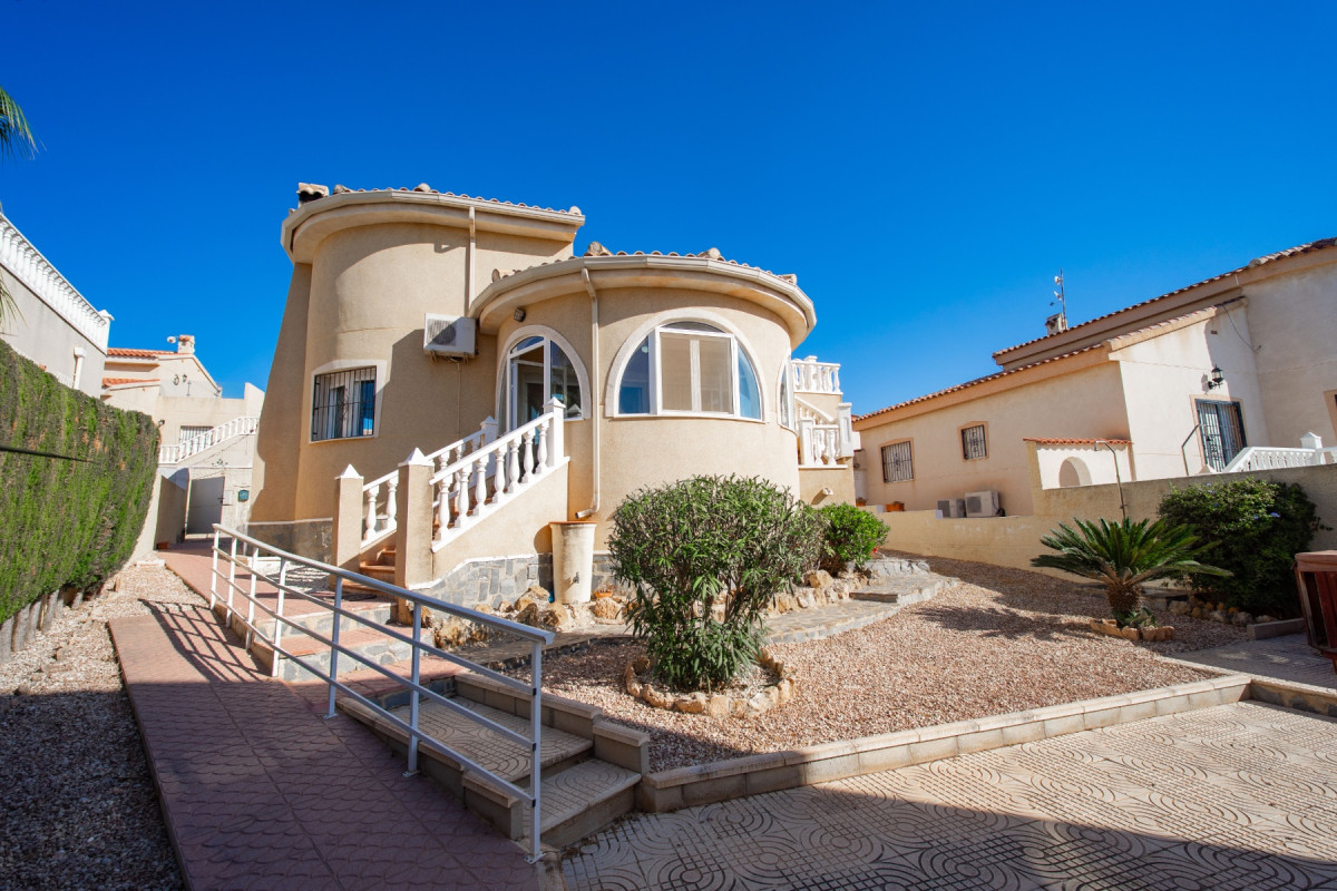 Herverkoop - Vrijstaande Villa - Ciudad Quesada - Ciudad Quesada - Town
