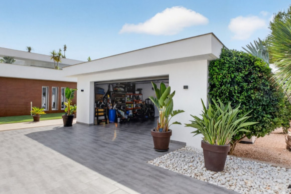 Herverkoop - Vrijstaande Villa - Pinar de Campoverde - Pinar de Campoverde - Village