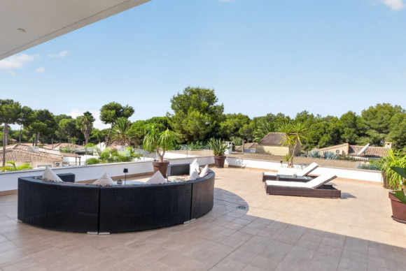 Herverkoop - Vrijstaande Villa - Pinar de Campoverde - Pinar de Campoverde - Village