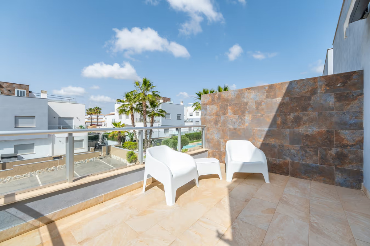 Reventa - Casa semi independiente - Orihuela Costa - Punta Prima