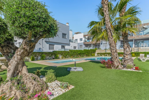 Reventa - Casa semi independiente - Orihuela Costa - Punta Prima
