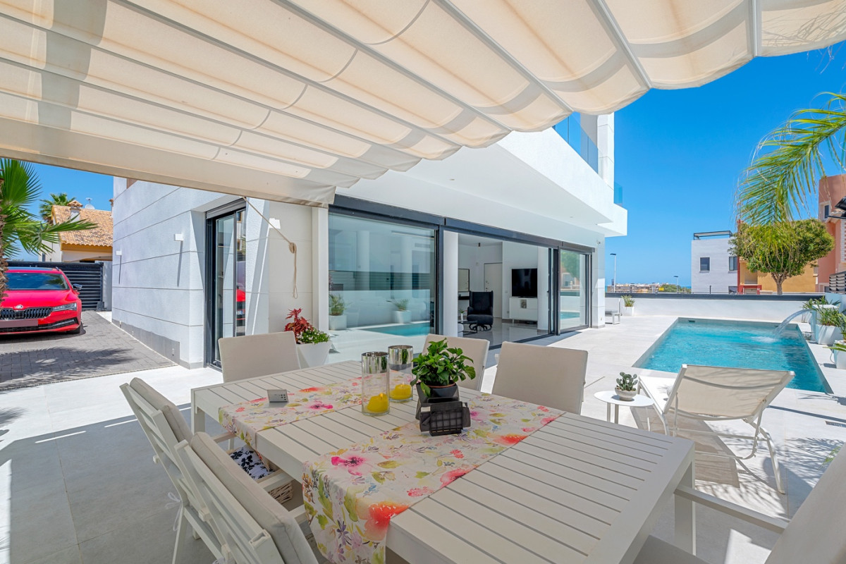 Reventa - Villa - Guardamar del Segura