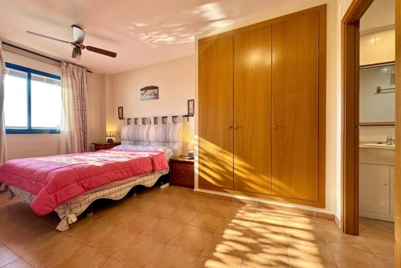 Herverkoop - Apartment / flat - Denia - Center