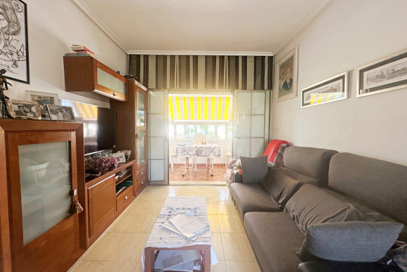 Herverkoop - Appartement  - Torrevieja - Aguas Nuevas