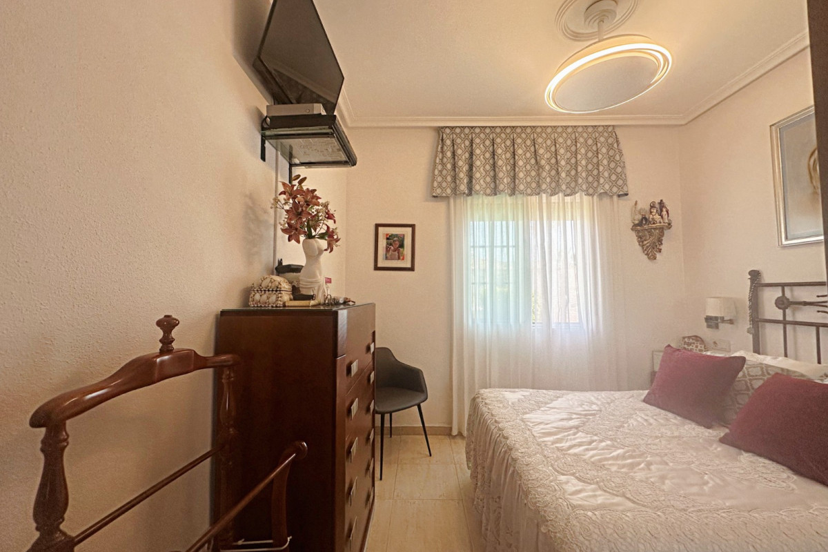 Herverkoop - Appartement  - Torrevieja - Aguas Nuevas