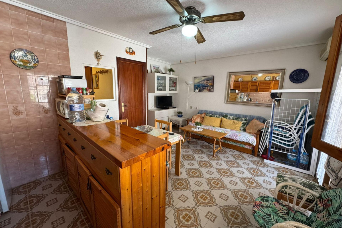 Herverkoop - Appartement - Torrevieja - Playa de los Naufragos