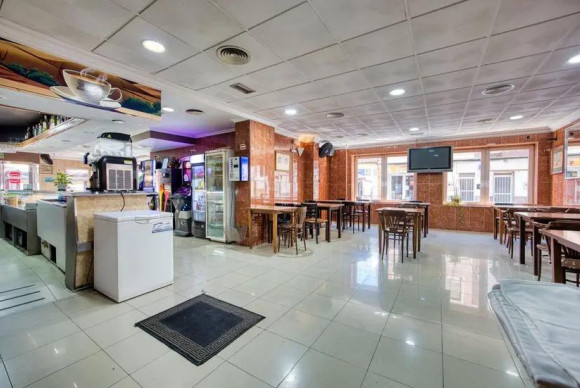 Herverkoop - Hotel - Torrevieja - Centro