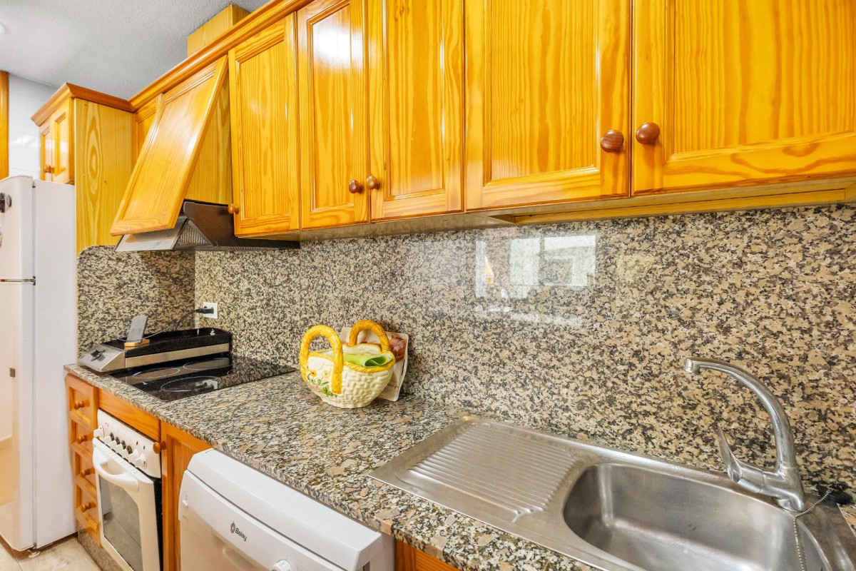 Herverkoop - Appartement - Torrevieja - Paseo maritimo