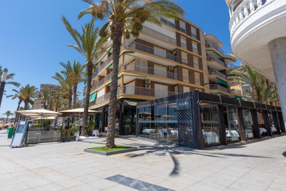 Herverkoop - Appartement - Torrevieja - Paseo maritimo