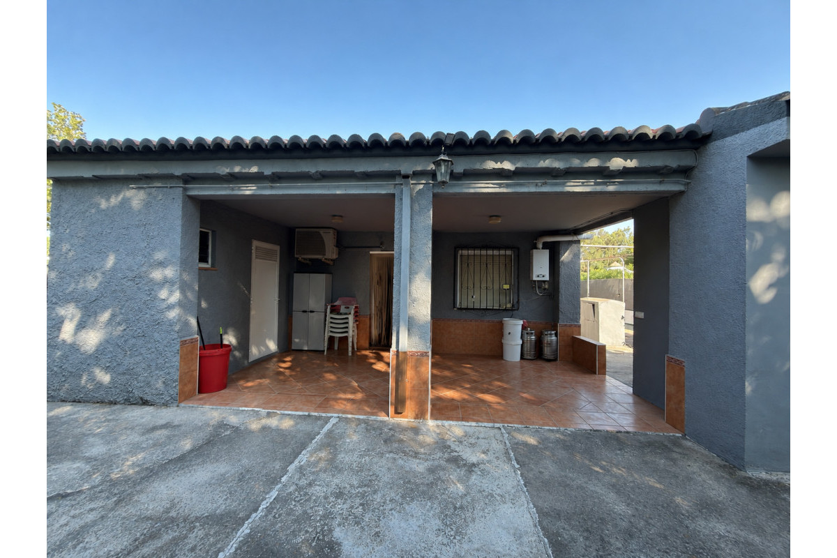 Herverkoop - Villa - Oliva - Oliva Nova