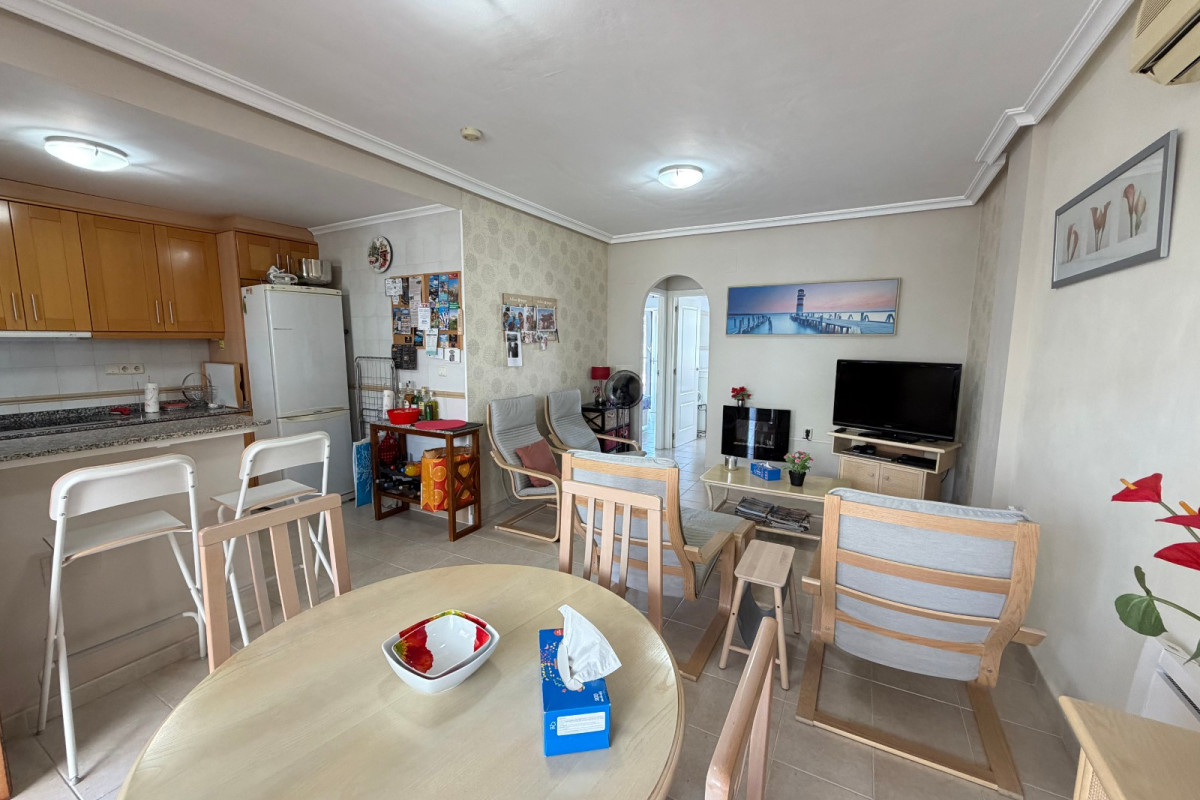 Resale - Apartment  - Jacarilla