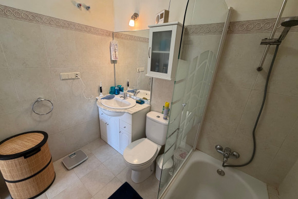 Resale - Apartment  - Jacarilla