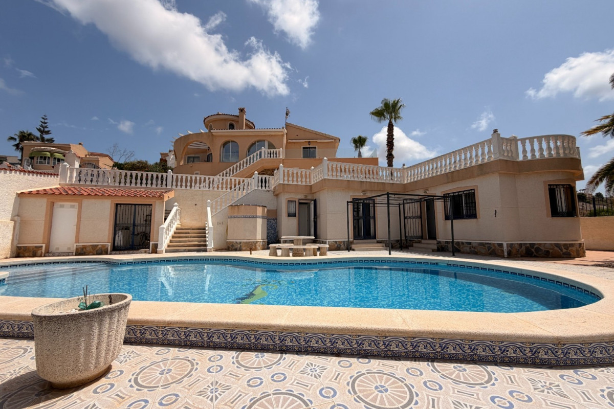 Herverkoop - Villa Detached - Ciudad Quesada - La Marquesa Golf
