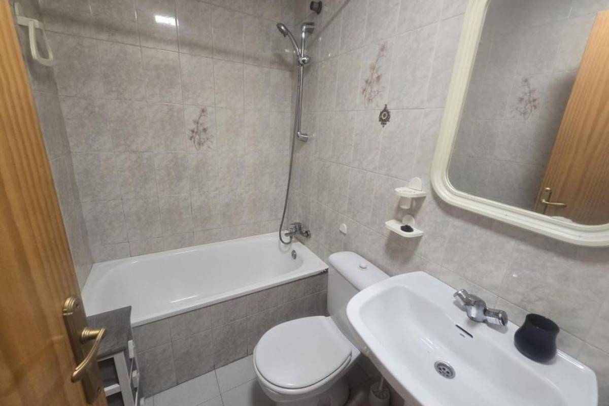 Herverkoop - Appartement  - Torrevieja - torrevieja