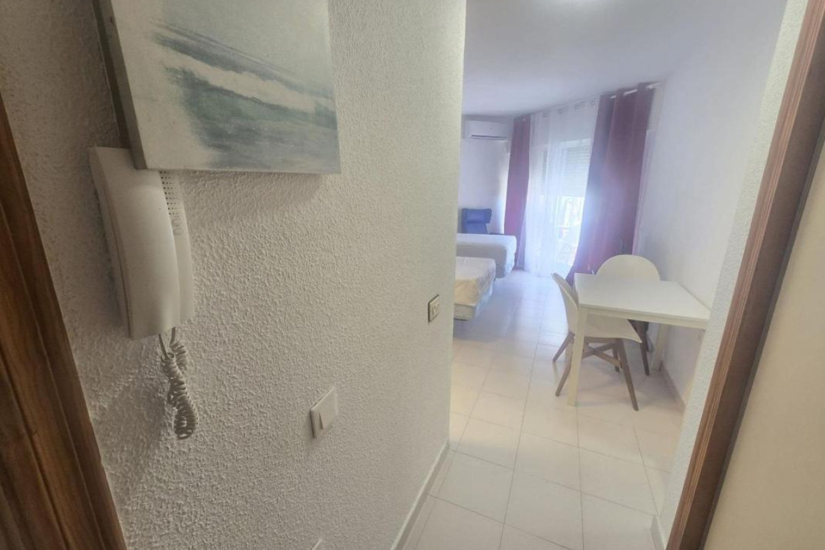 Herverkoop - Appartement  - Torrevieja - torrevieja
