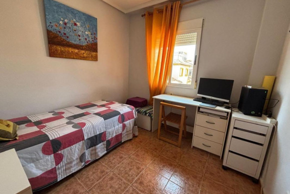Herverkoop - Villa - Orihuela