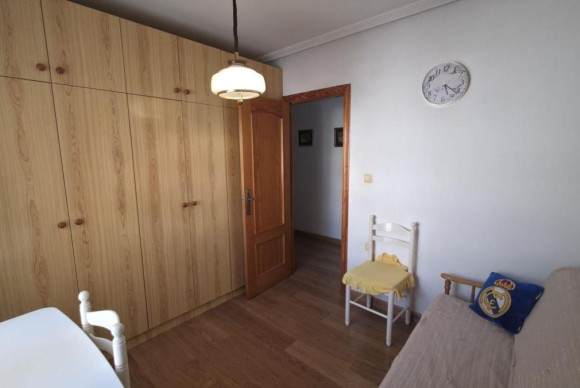 Resale - Apartment  - Torrevieja - torrevieja