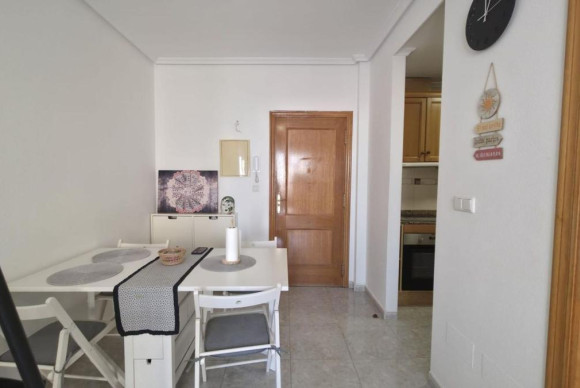 Herverkoop - Appartement  - Torrevieja - torrevieja