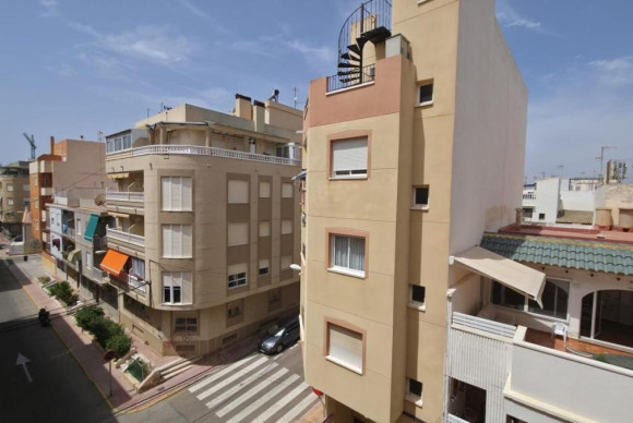 Herverkoop - Appartement  - Torrevieja - torrevieja