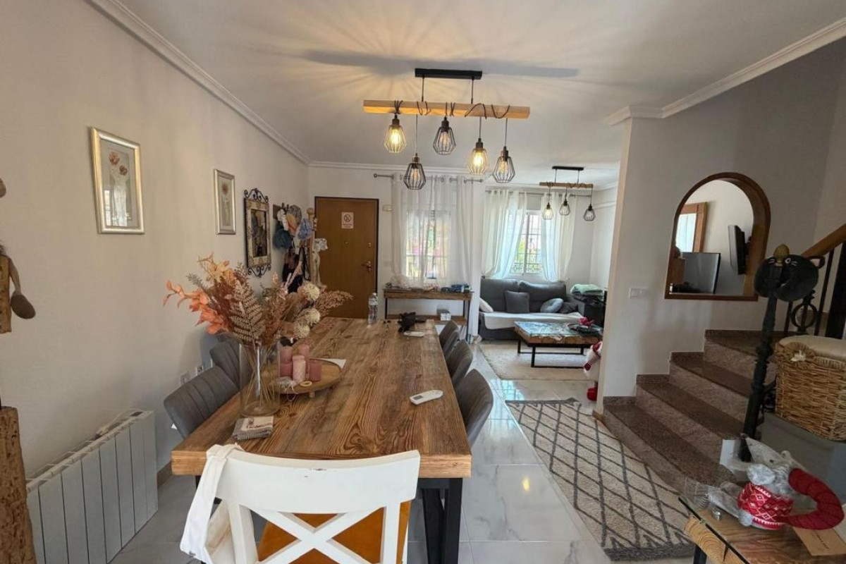 Resale - Villa - Torrevieja - torrevieja