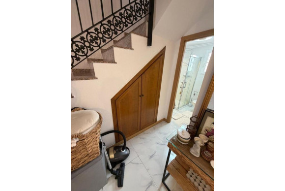 Resale - Villa - Torrevieja - torrevieja