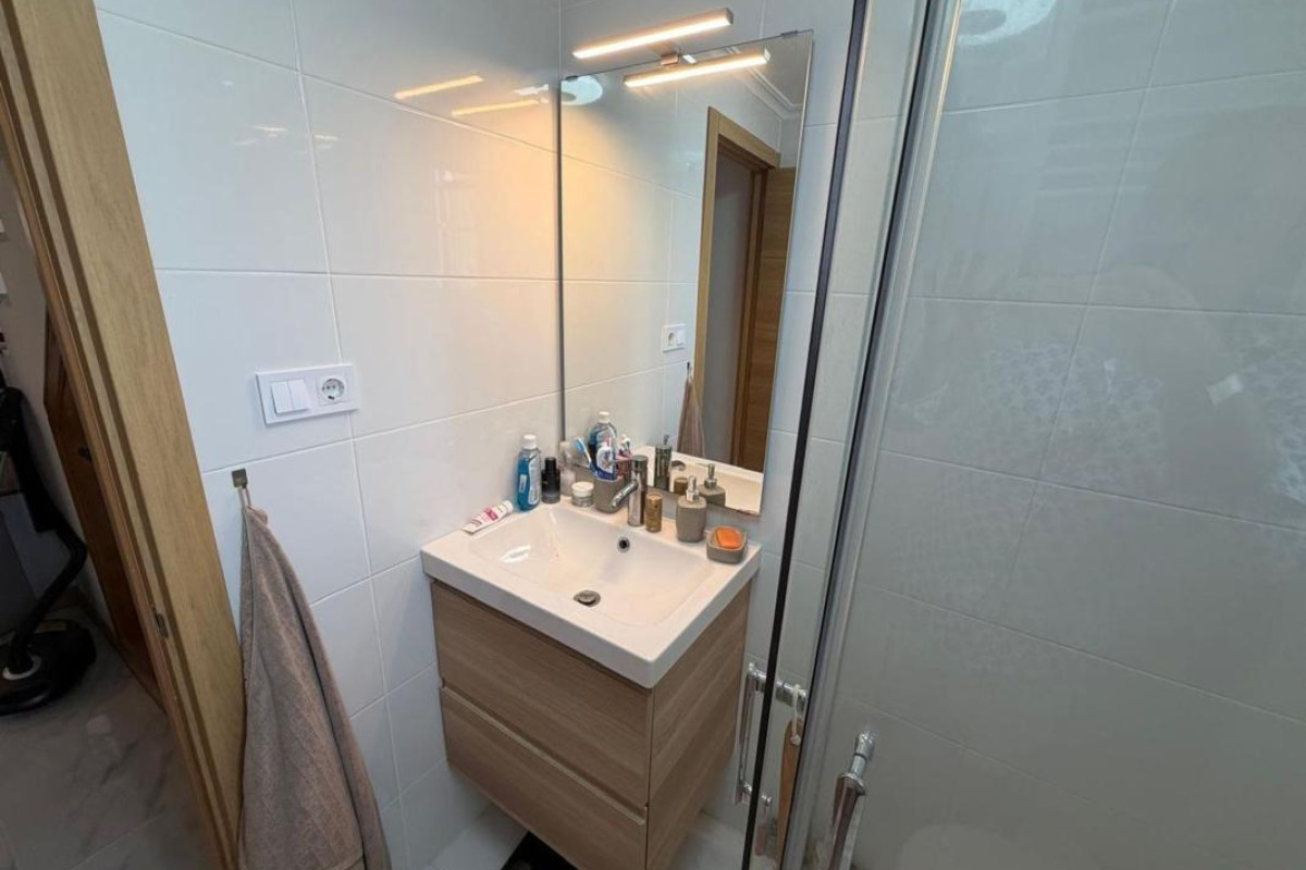 Resale - Villa - Torrevieja - torrevieja
