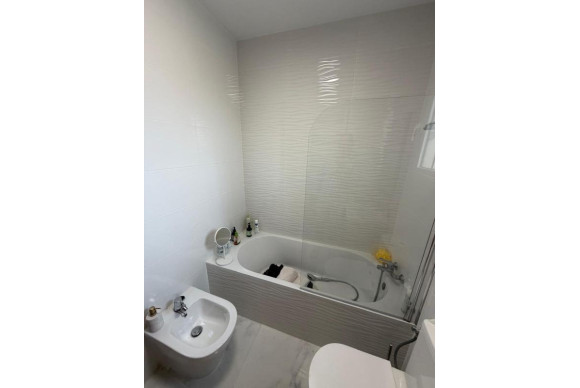 Resale - Villa - Torrevieja - torrevieja