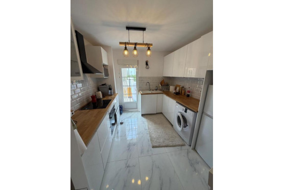 Resale - Villa - Torrevieja - torrevieja