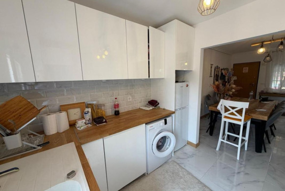 Resale - Villa - Torrevieja - torrevieja