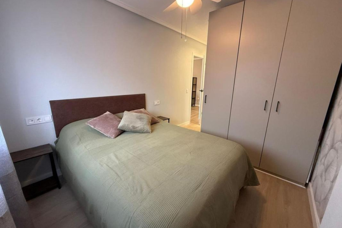 Reventa - Apartamento / piso - Torrevieja - torrevieja