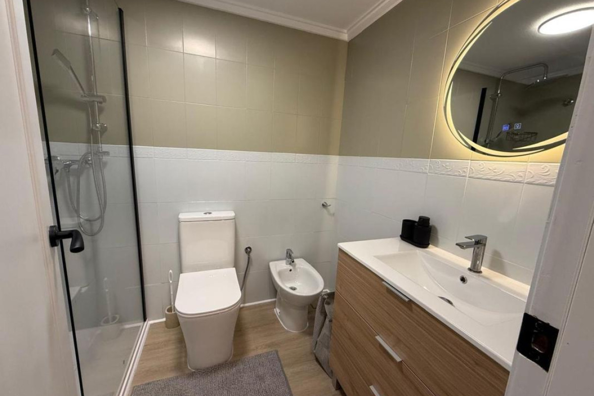 Reventa - Apartamento / piso - Torrevieja - torrevieja