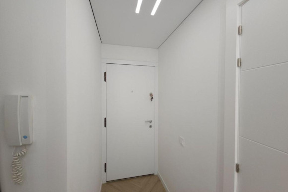 Reventa - Apartamento / piso - Torrevieja - torrevieja