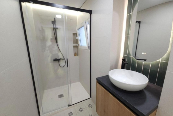 Reventa - Apartamento / piso - Torrevieja - torrevieja