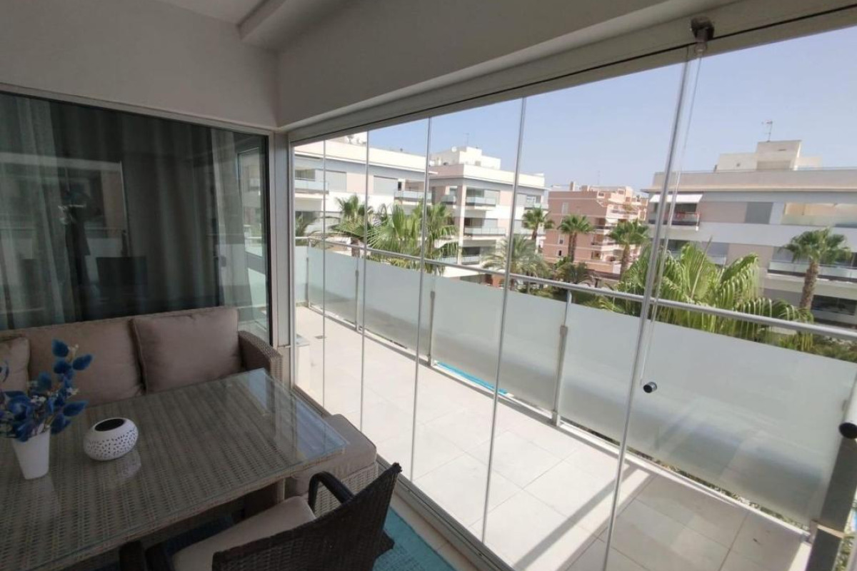 Herverkoop - Appartement  - Orihuela