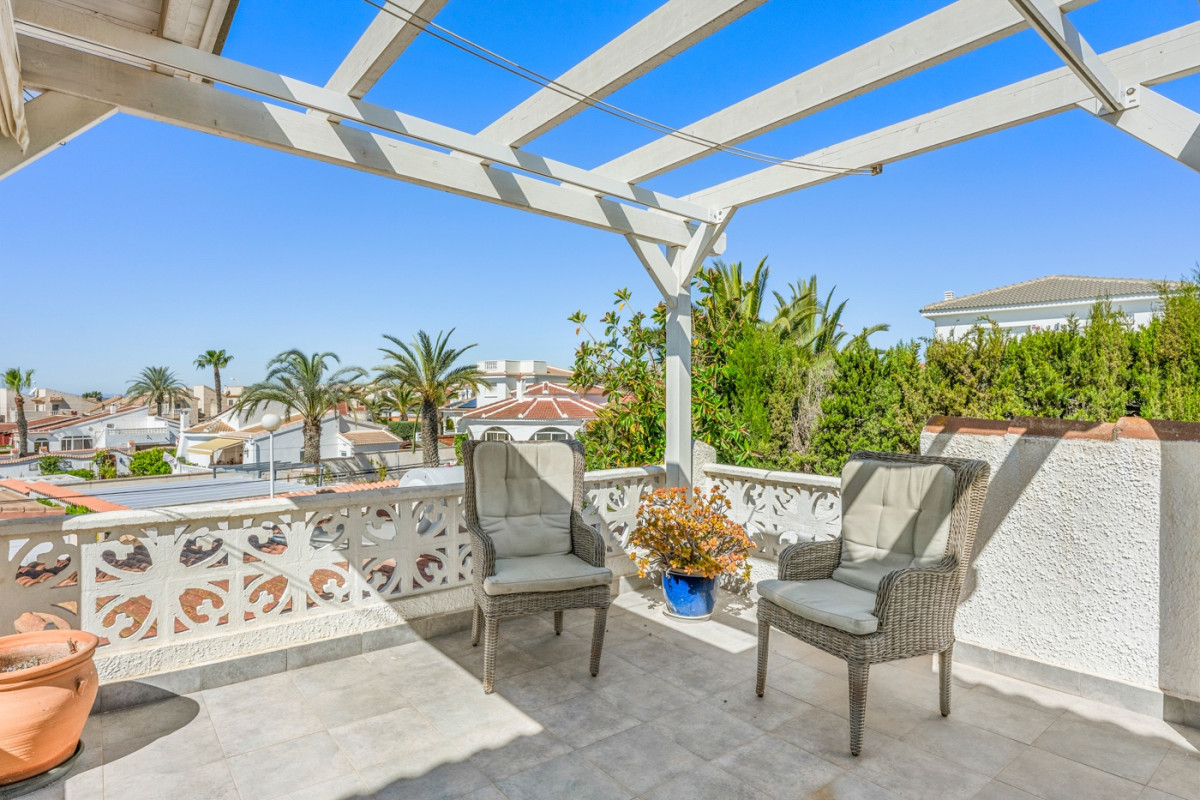 Herverkoop - Vrijstaande Villa - Ciudad Quesada - Ciudad Quesada - Town