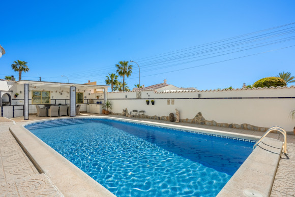 Herverkoop - Vrijstaande Villa - Ciudad Quesada - Ciudad Quesada - Town
