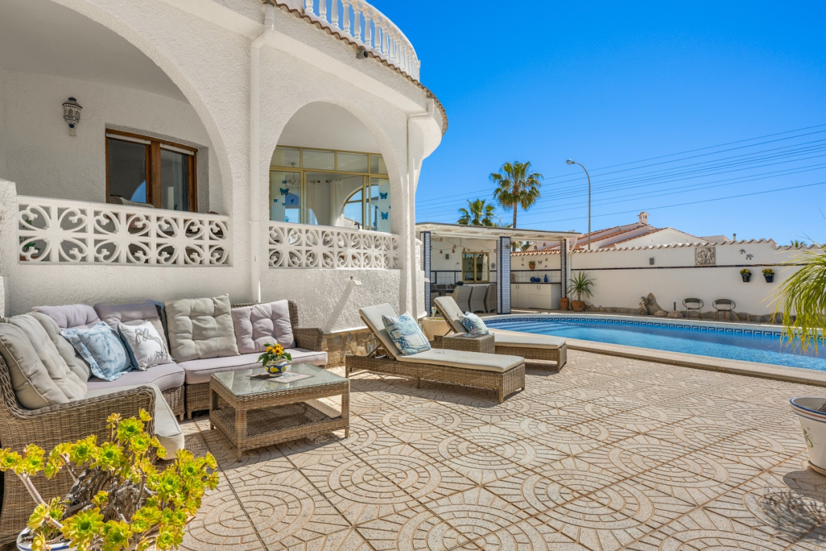 Herverkoop - Vrijstaande Villa - Ciudad Quesada - Ciudad Quesada - Town