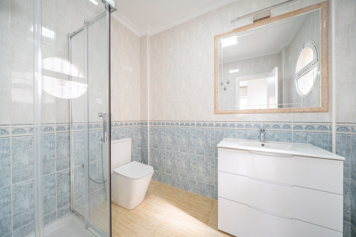 Reventa - Detached Villa - Orihuela Costa - Villamartin