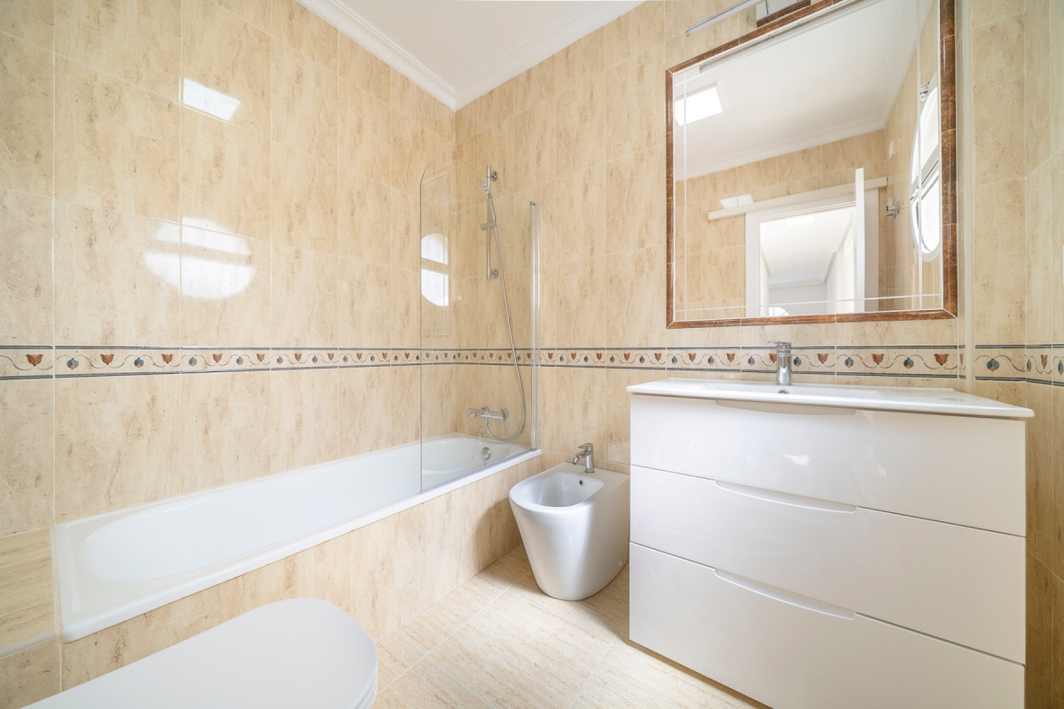 Reventa - Detached Villa - Orihuela Costa - Villamartin
