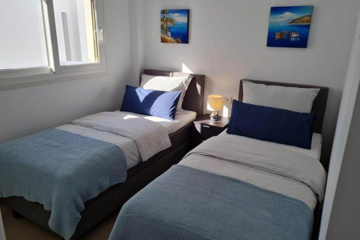 Reventa - Apartamento / piso - Pilar de la Horadada - PILAR DE LA HORADADA